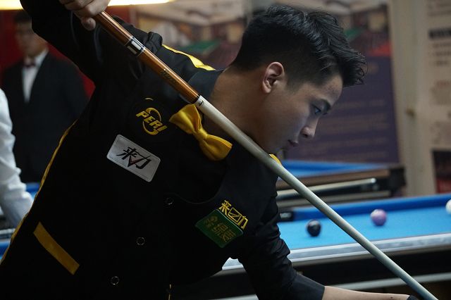 队敲响了警 队敲响了警