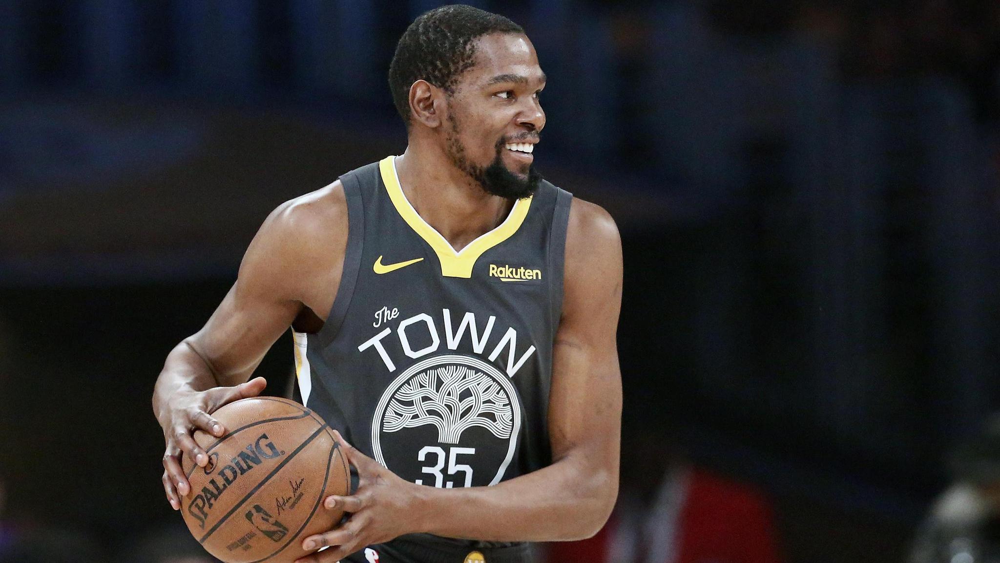 卡鲁索毫不 卡鲁索毫不