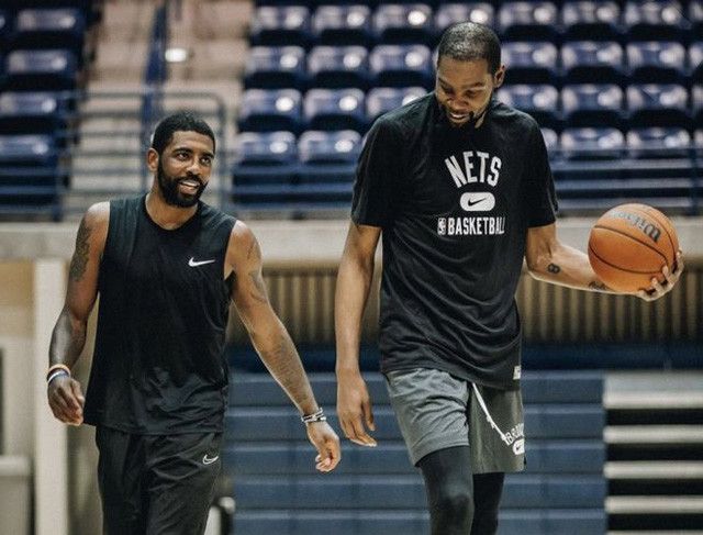 的强硬教头 的强硬教头